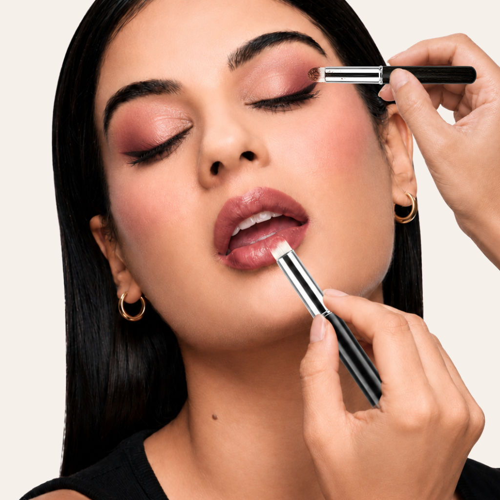 Cọ Môi Nhấn Đuôi Mắt Che Khuyết Điểm Có Nắp BH Cosmetics Eyeshadow Brush BH179